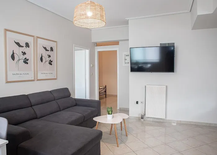 Messinian Moon Calamata